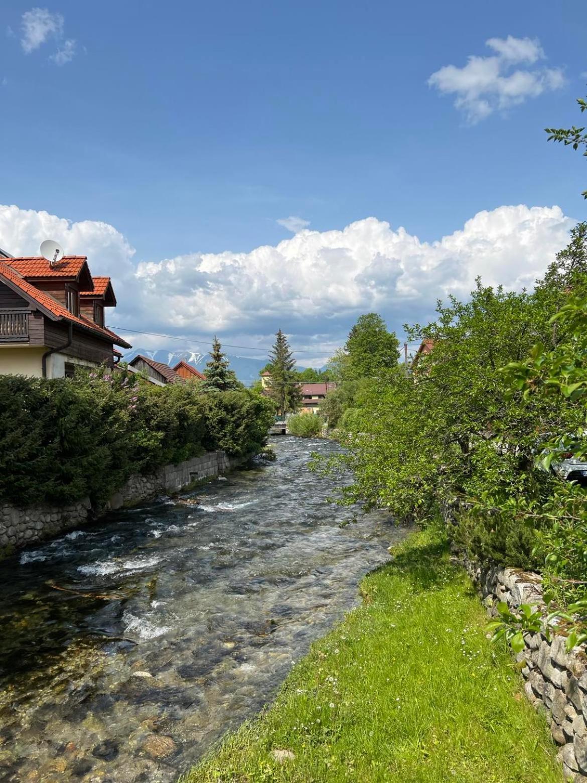Apartmán Domcek Pod Vezami S Virivkou A Grilom, Pri Termalnom Kupalisku Liptovský Ján Exteriér fotografie
