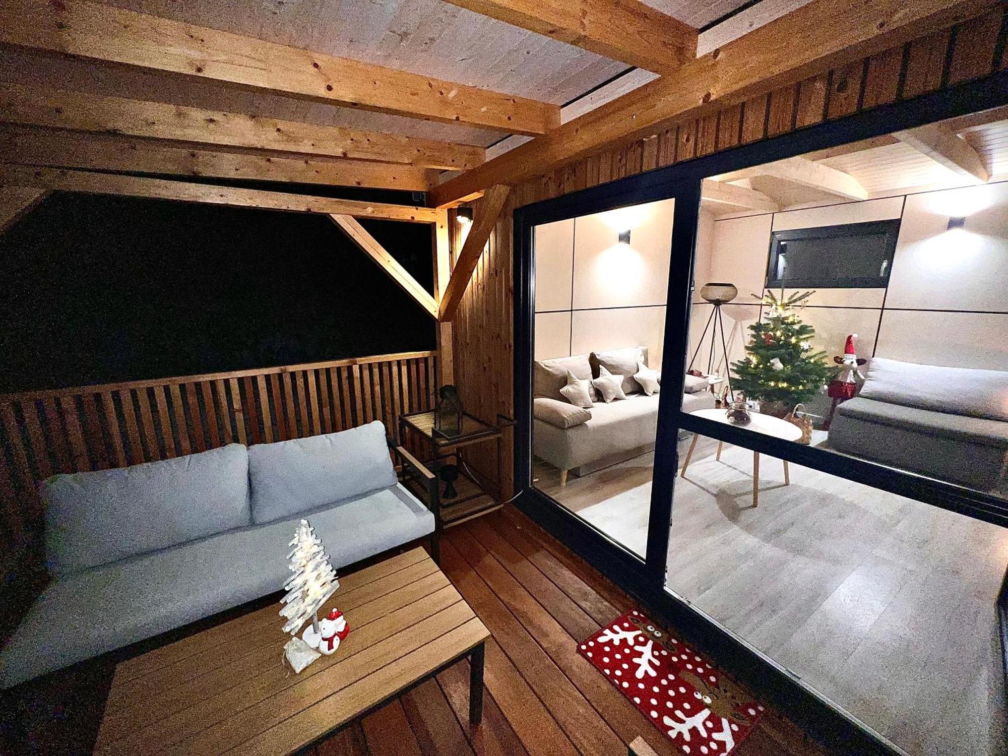 Apartmán Domcek Pod Vezami S Virivkou A Grilom, Pri Termalnom Kupalisku Liptovský Ján Exteriér fotografie